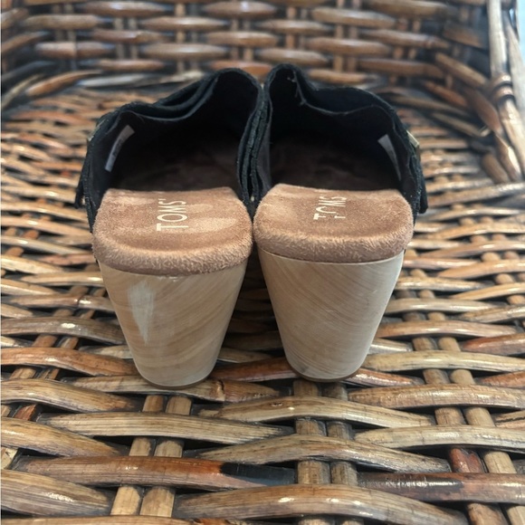 Tom's Elisa Wooden Heel Clog
Black and Cream Leather Mules with Buckle - Picture 9 of 9